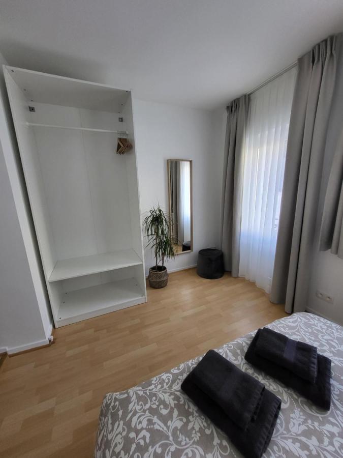 Maison d'hôtes Alicia, Idealement Situe Etterbeek